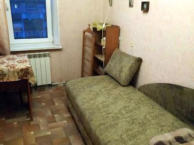 кімната за адресою Червоної Калини просп. (Володимира Маяковського), 65