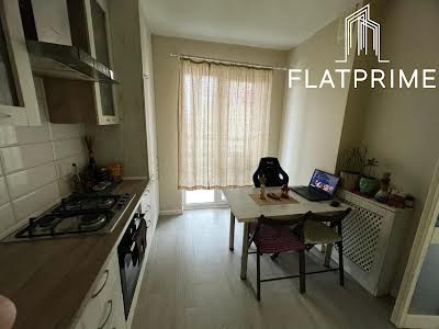квартира за адресою Метрологічна вул., 16