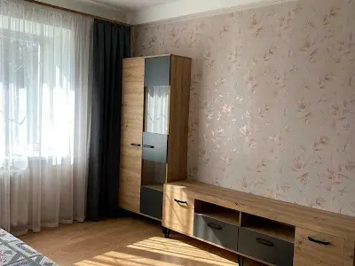 квартира за адресою Кирилівська вул. (Фрунзе), 124
