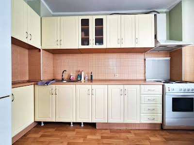 квартира за адресою Академіка Булаховського вул., 5Г