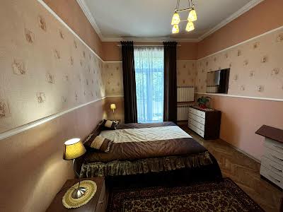 квартира по адресу Гетьмана Дорошенко ул. (Жовтневая), 71
