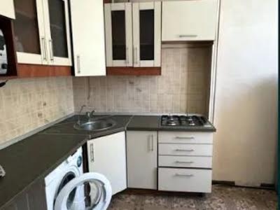 квартира по адресу Воссоединения Украины ул., 1