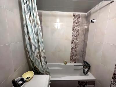 квартира за адресою Слави бульв., 18