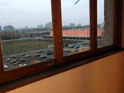 квартира за адресою Олени Пчілки вул., 4
