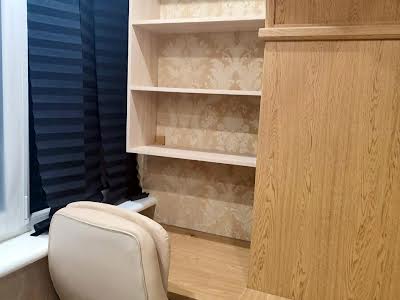 квартира за адресою Каденюка вул., 10