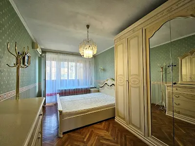 квартира за адресою Василя Тютюнника вул. (Анрі Барбюса), 22-26