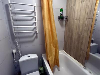 квартира за адресою Леся Курбаса просп., 18
