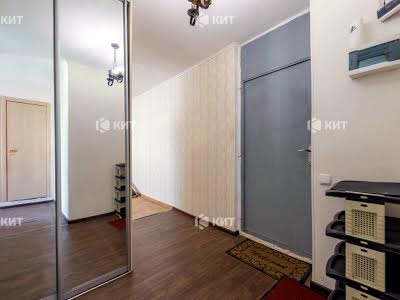 квартира за адресою Старицького вул., 9