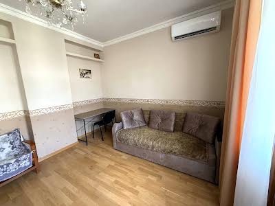 квартира по адресу Межевая ул., 3