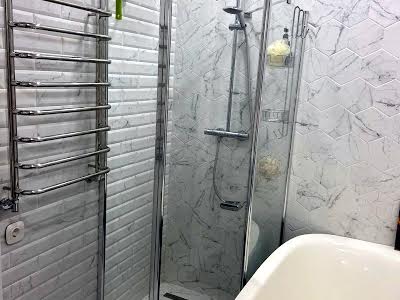 квартира за адресою В'ячеслава Чорновола просп., 16