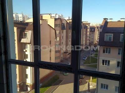 квартира за адресою Боголюбова вул., 9б