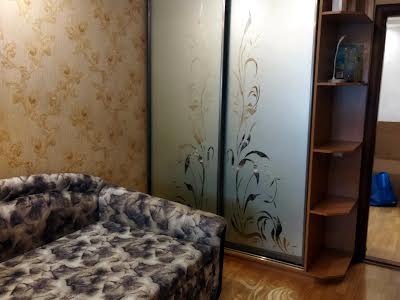 квартира за адресою Драгоманова вул., 23Б