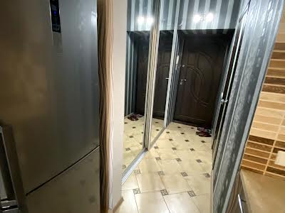 квартира по адресу Лазурная ул., 5