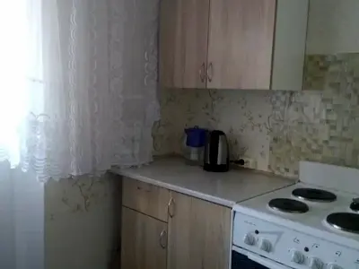 квартира за адресою Райдужна вул., 33