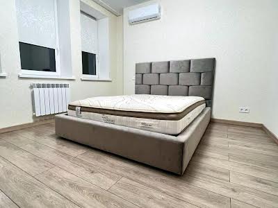 квартира по адресу Олены Пчилки ул., 3-А