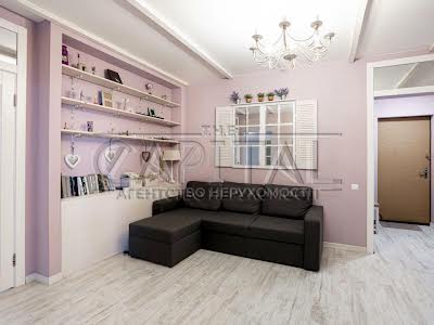 квартира за адресою Урлівська вул., 38