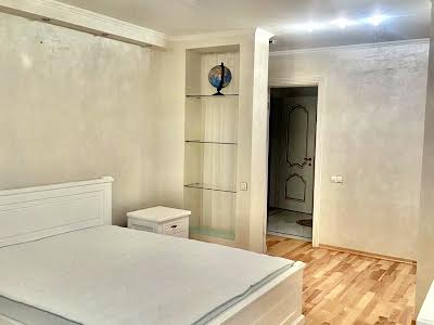 квартира по адресу Старонаводницкая ул., 4-В