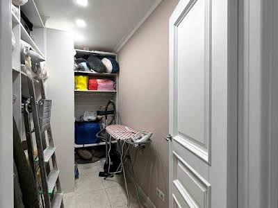 квартира за адресою Дмитрівська вул., 75