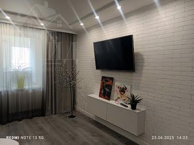 квартира по адресу Михаила Лушпы просп., 5