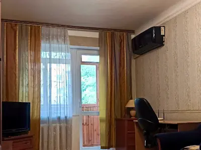 квартира за адресою Олени Теліги вул., 37