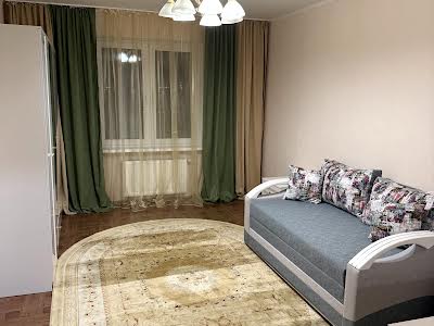 квартира за адресою Ревуцького вул., 54