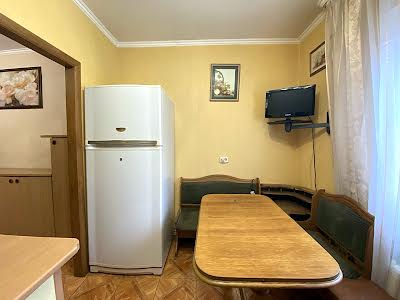 квартира по адресу Александра Мишуги ул., 1/4