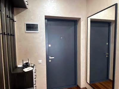 квартира за адресою Червоної Калини просп., 56а