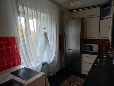 квартира за адресою Лук'яна Кобилиці вул., 10