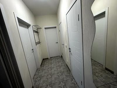 квартира за адресою Сергія Данченка вул., 32-Б