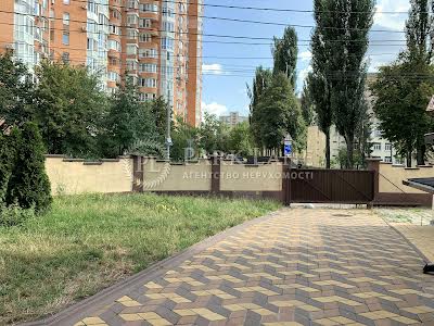 квартира по адресу Осенняя ул., 38а