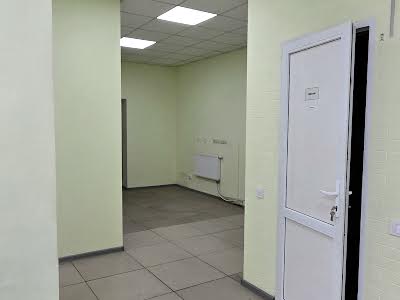 комерційна за адресою Чорних Запорожців вул. (Петра Запорожця), 26а