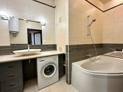 квартира по адресу Французский бульв., 26/2