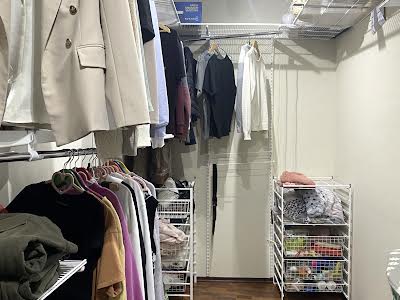 квартира за адресою Дніпровська набережна вул., 19