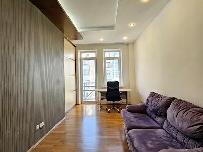 квартира по адресу Панаса Мирного ул., 8