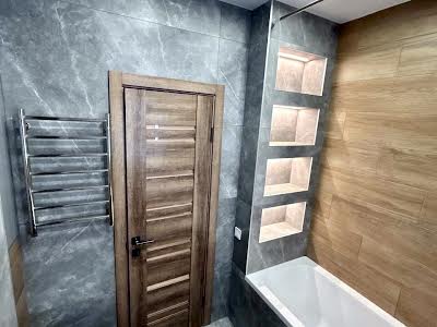 квартира за адресою Шота Руставелі вул., 9