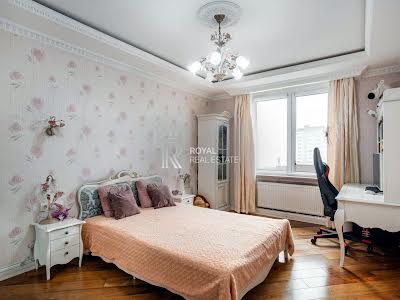 квартира за адресою Бориса Гмирі вул., 8б