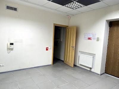 коммерческая по адресу Ларисы Руденко ул., 6А