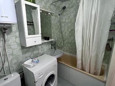 квартира за адресою Казарменна вул. (Григорія Андрющенка), 4-Б
