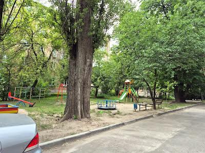 квартира за адресою Академіка Возіанова вул. (Академіка Карпинського), 6