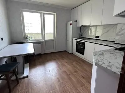 квартира за адресою Сергія Данченка вул., 1