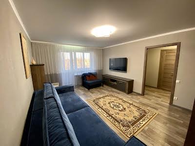 квартира за адресою Кропивницького вул., 95
