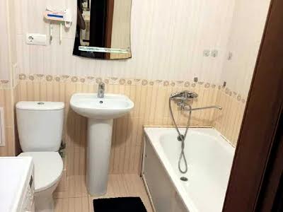 квартира за адресою Вишнева вул., 1