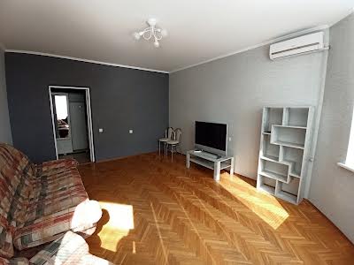 квартира за адресою Миколи Бажана просп., 10