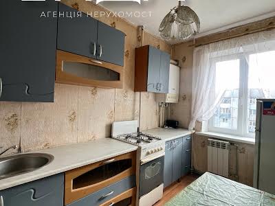 квартира за адресою Героїв України вул. (Героїв Сталінграду), 30