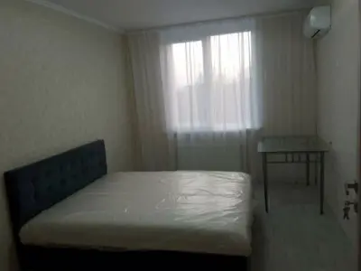 квартира за адресою Олега Мудрака вул. (Генерала Наумова), 1-Б