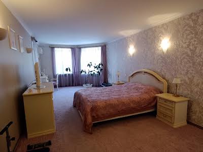 квартира за адресою Святого Миколая вул. (Артема), 71