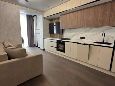 квартира по адресу Співдружності ул., 1