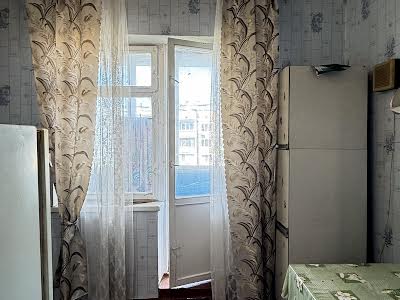 квартира за адресою Симиренка вул., 12-Б