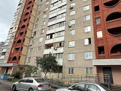 квартира за адресою Миколи Ушакова вул., 18