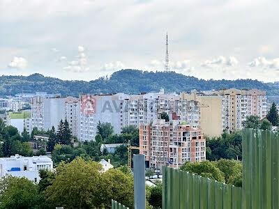 квартира за адресою Львів, Щурата вул., 2